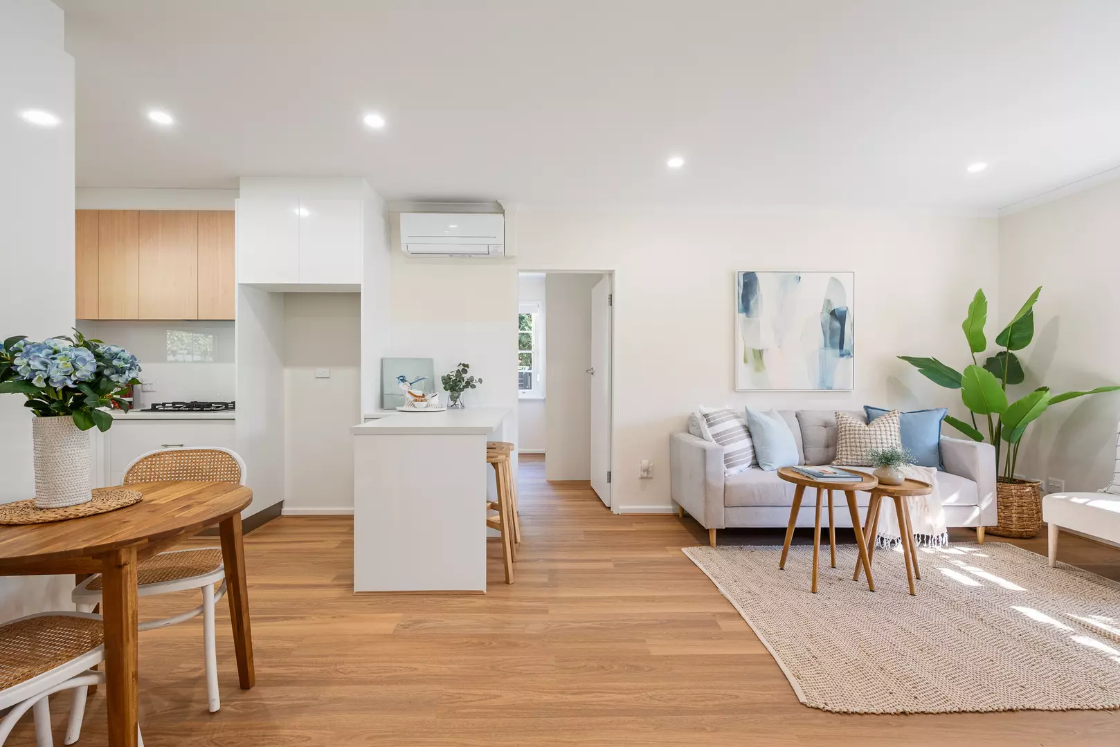 Are You Aged 65 Years or Older And No Longer Working Full Time? A Comfortable Independent Retirement Begins Here