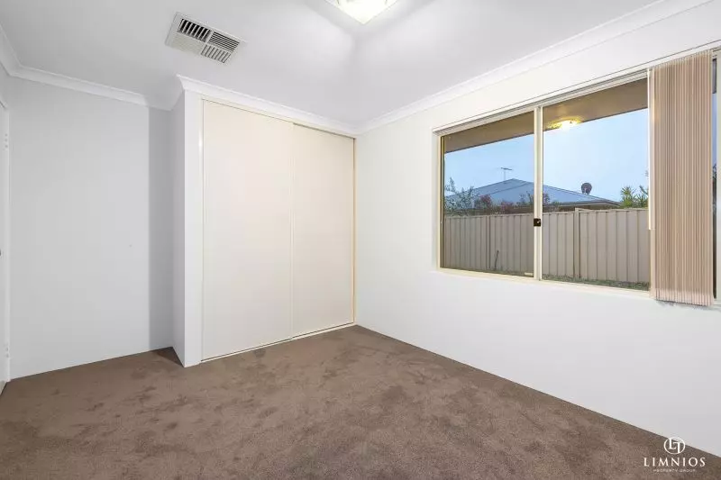 Stylish and Spacious Family Home on a big Land!