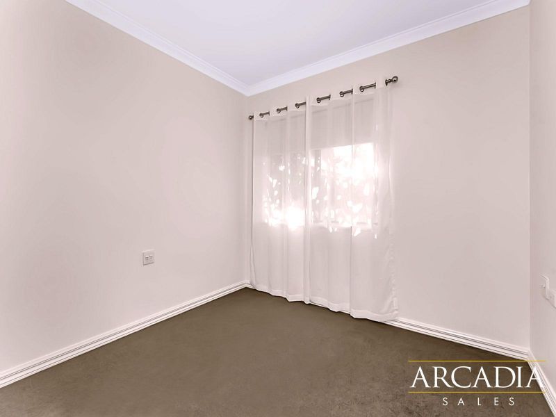 A beautifully renovated apartment is ready and waiting for you at Arcadia Waters Bicton.