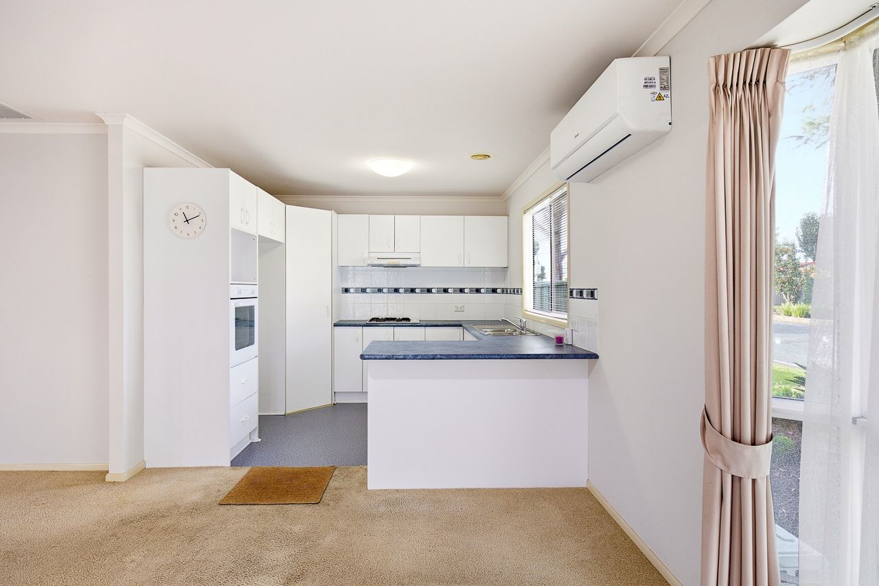 12 Breezeway Court, Bangholme - Palm Lake Resort, Willow Lodge