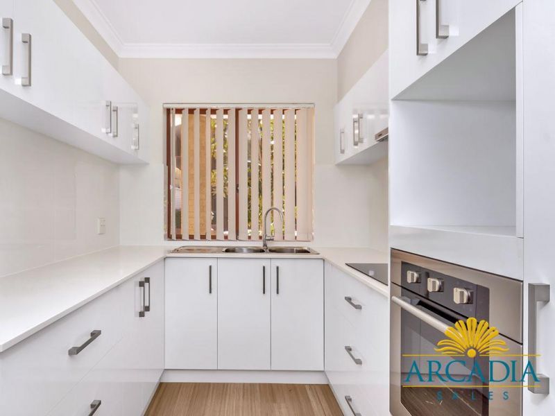 ARCADIA WATERS BICTON - Ground Floor Stunner