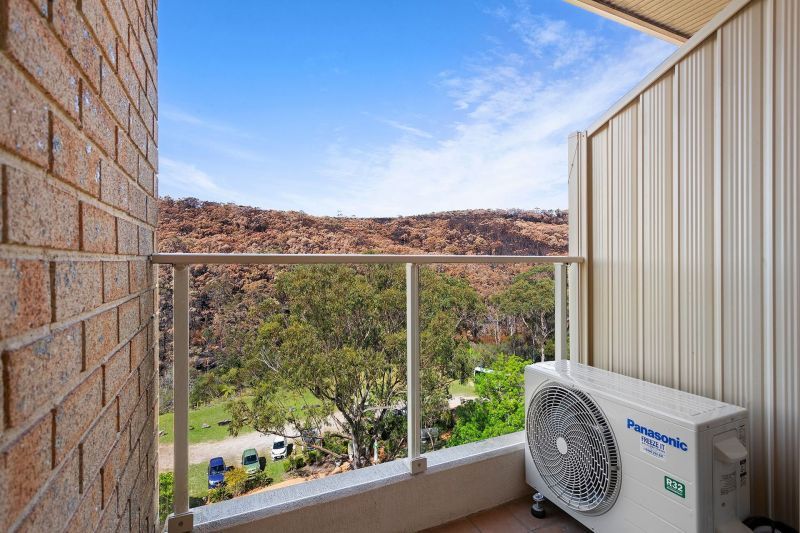 Unit 606 Maybrook Village