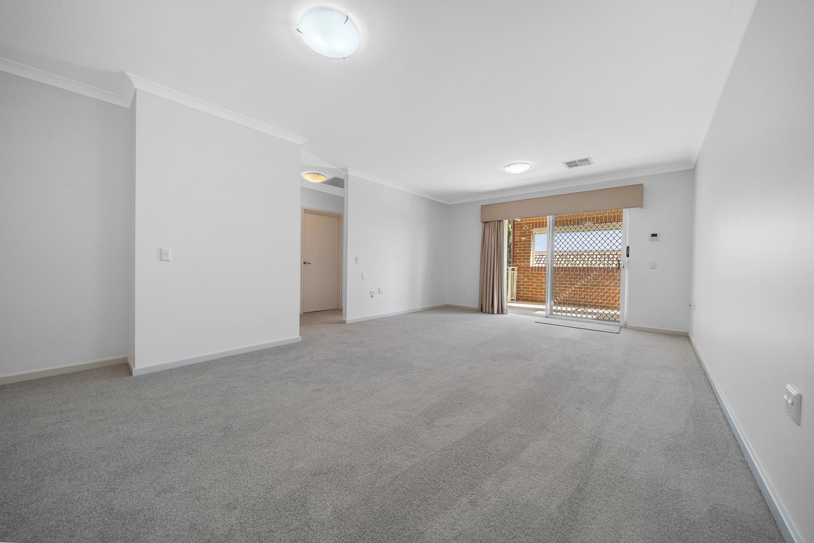 Great value Villa 42 in MYVISTA 