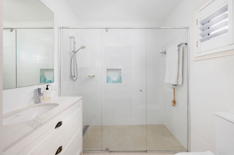 Stunning and Spacious - Three Bedroom Villa