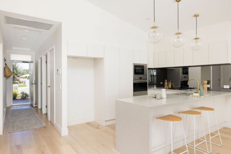 Elegant Living with Entertainer's Alfresco