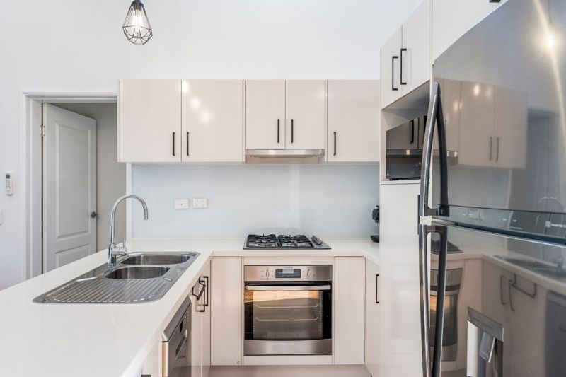 Coastal Comfort Awaits - Downsize in Style