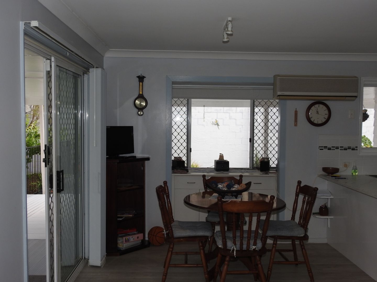 Beautifully presented spacious home.