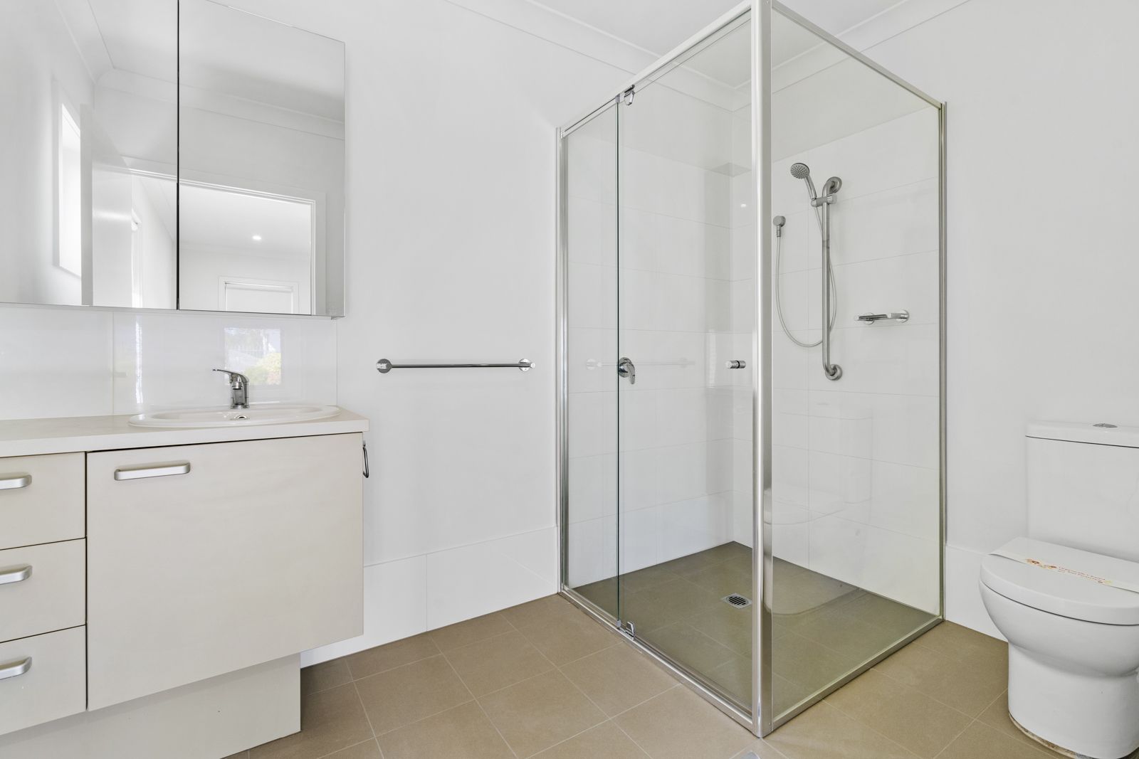 157/100 Gilchrist Drive, Campbelltown