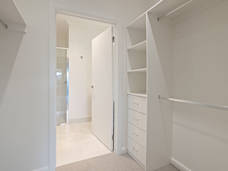 AVAILABLE NOW - 'The Springs' 3bedroom & single garage