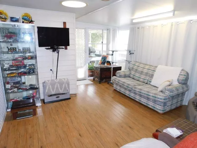 216 (Pre Loved) Lake Munmorah Lifestyle Village