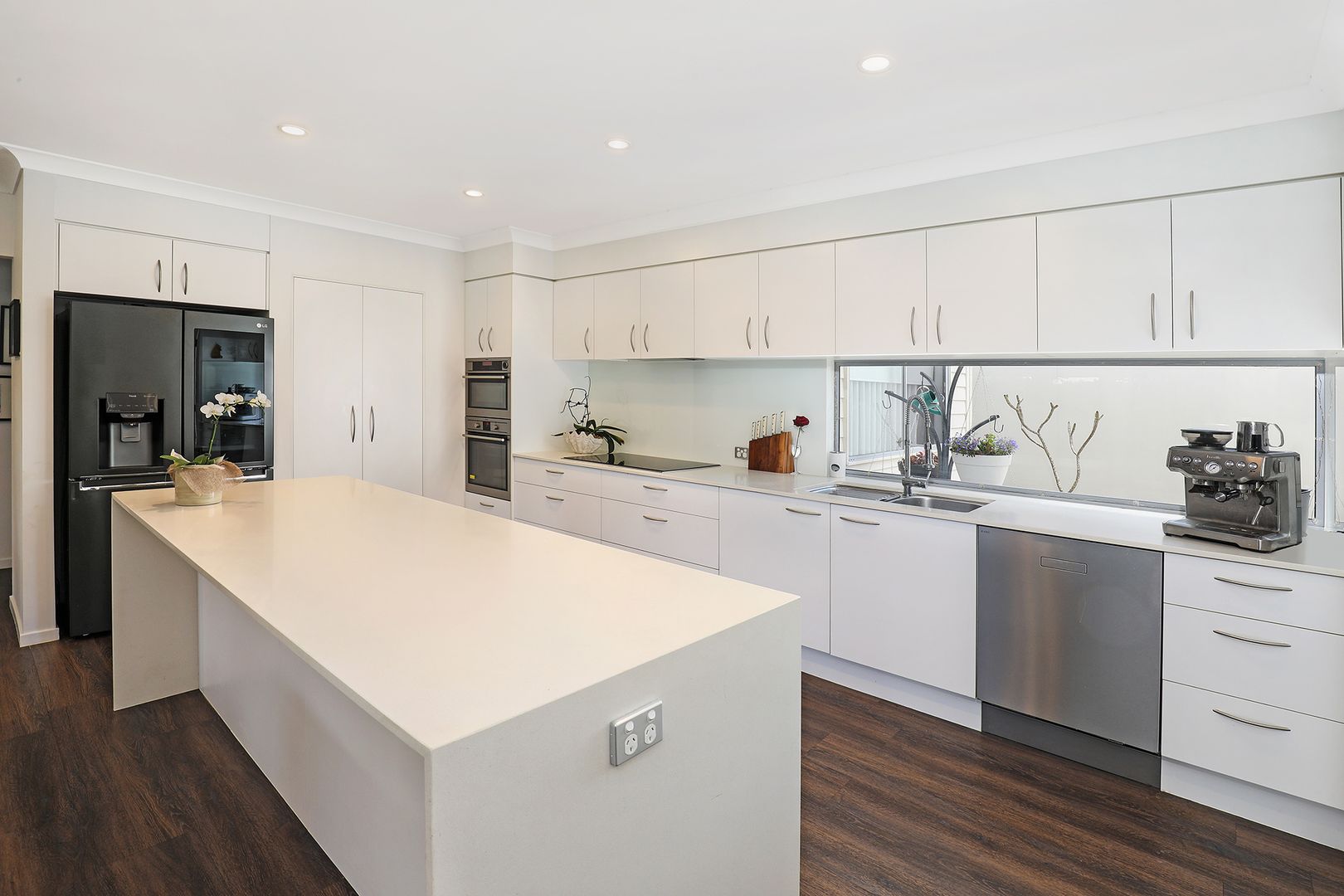 Easy-Care Living in Comfort & Style - V33 Halcyon Lakeside