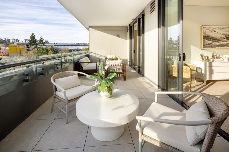 Luxe open-plan 1-bedroom apartment