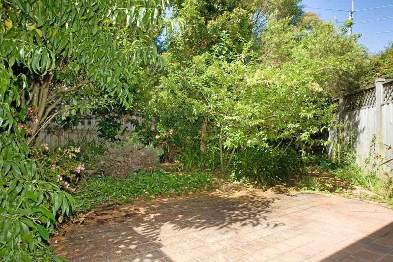 Under offer- Abundant space and light with elevated views