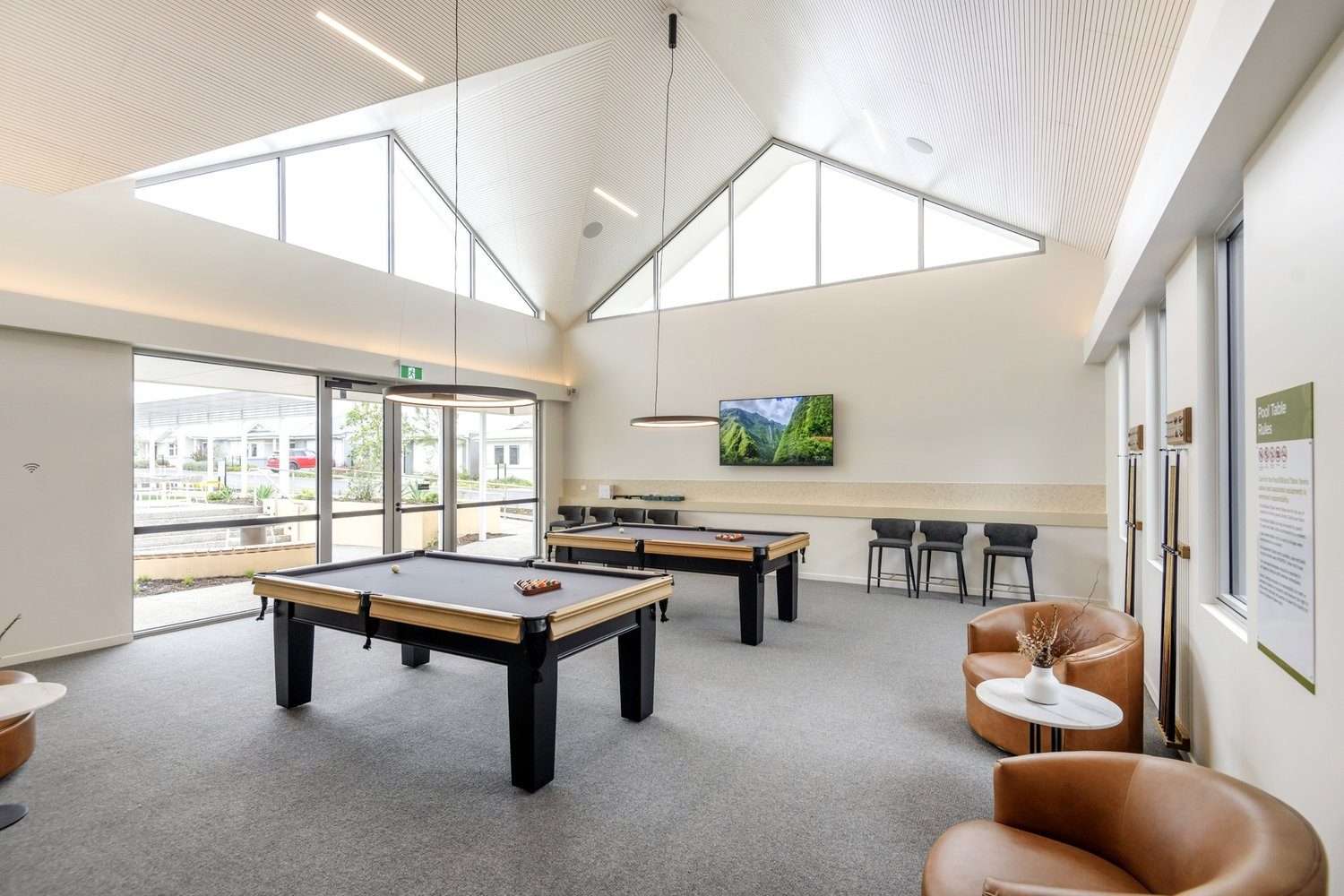 Open plan living to relax and enjoy