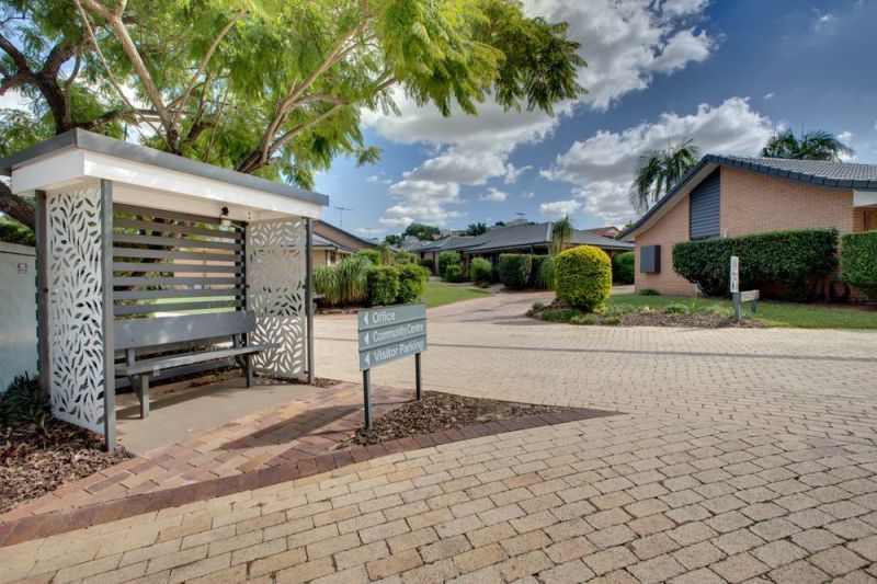 Greenleaves Retirement Village - Newly Renovated 2 Bedroom Unit