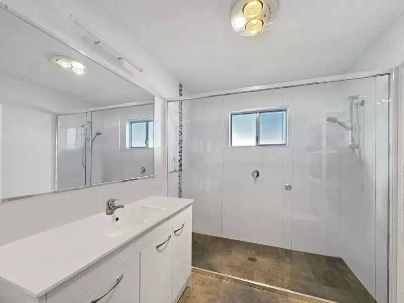 Site 95 - Crystal Waters Estate