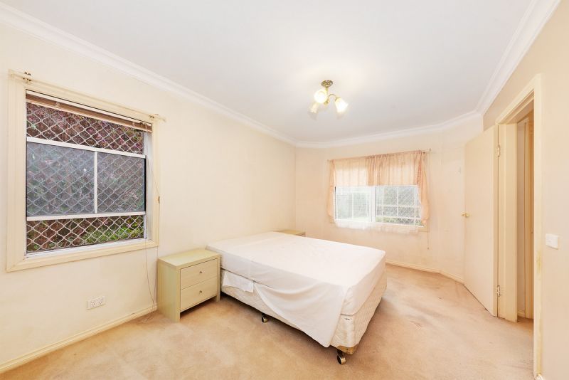 Rare 3 bedroom garden apartment