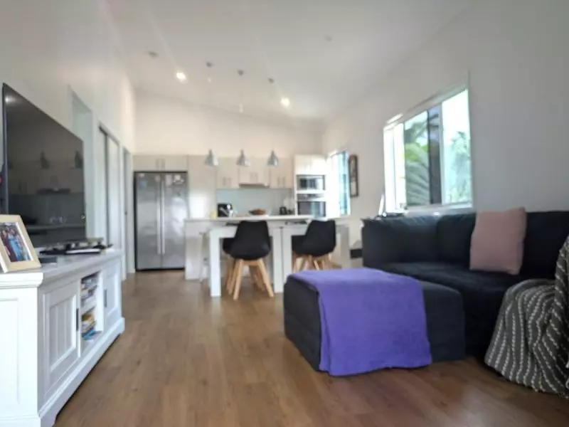 Gorgeous high-set home