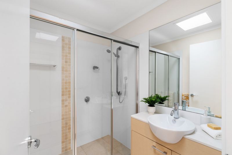 UNDER OFFER - Your private oasis awaits! Creek views and the sounds of birdlife..