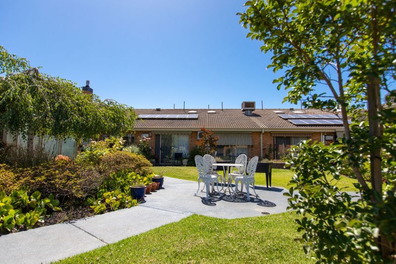 Low maintenance freedom