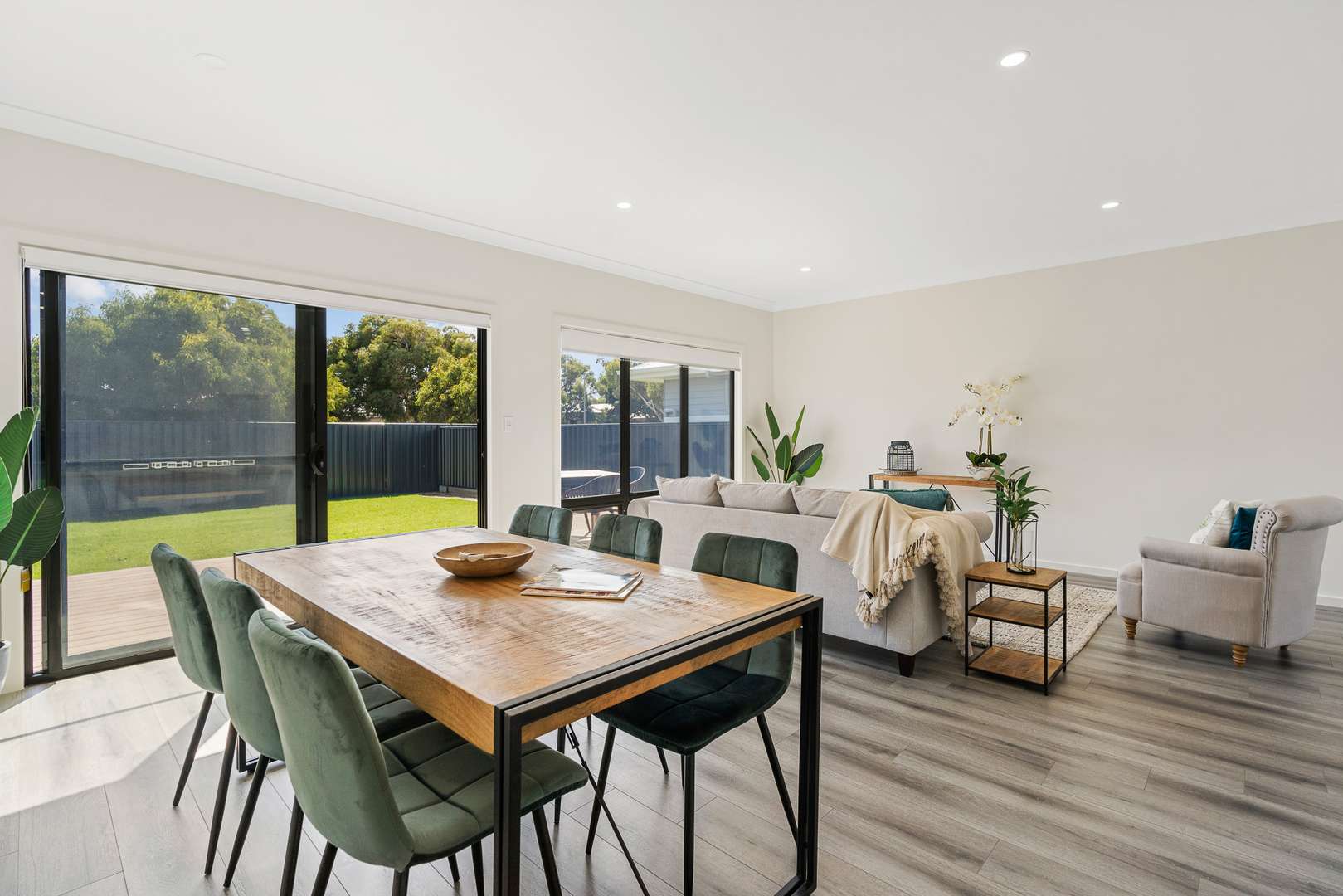 Your waterfront lifestyle awaits!