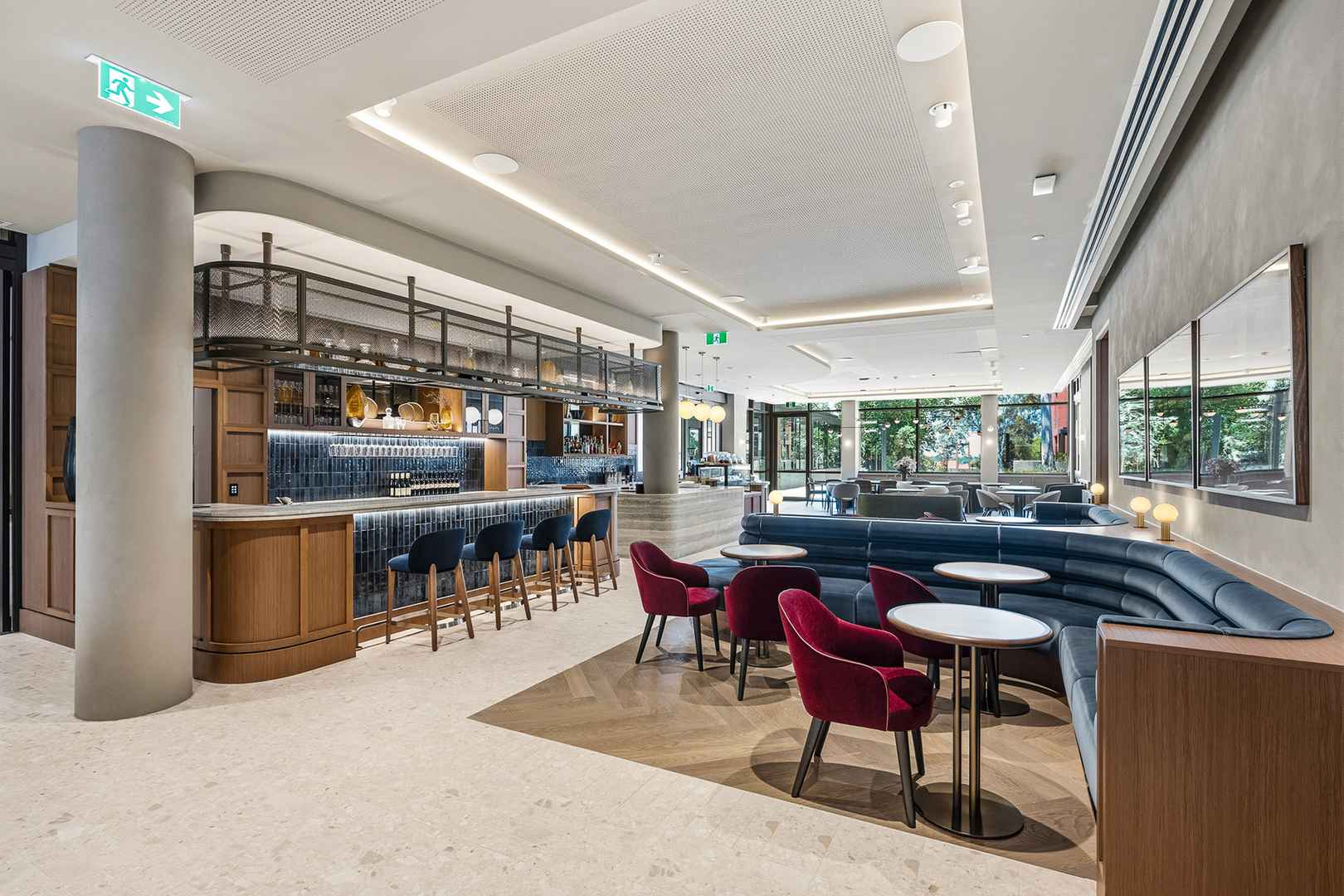 Residence 18 - Your private Level 3 sanctuary overlooking Studley Park
