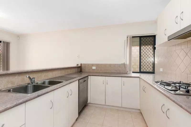 Easy Living Family Home!