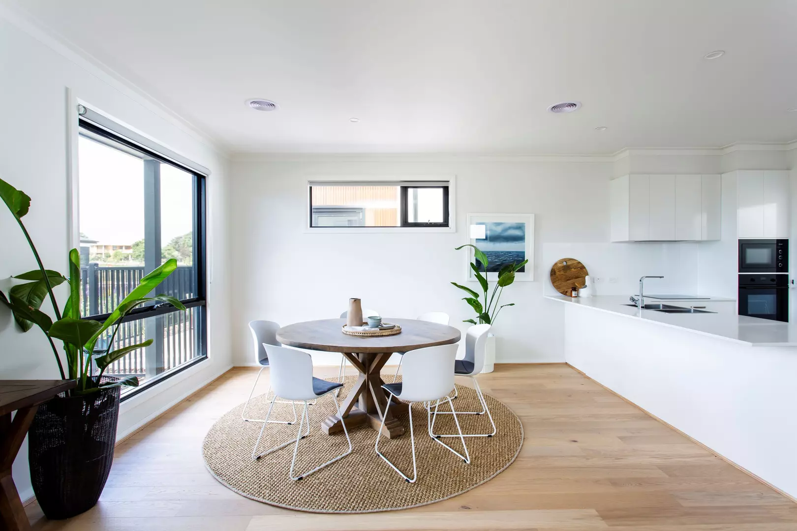 Contemporary Living, Simply Seamless – The Seattle SX