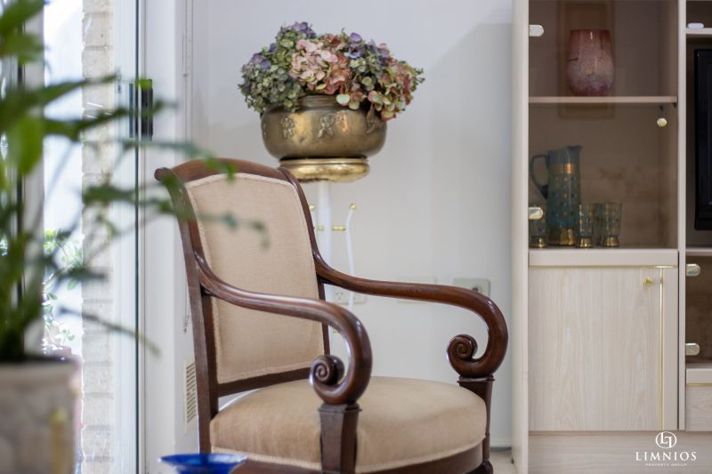 SOLD!. Beautifully presented, well maintained villa for the Over 55s