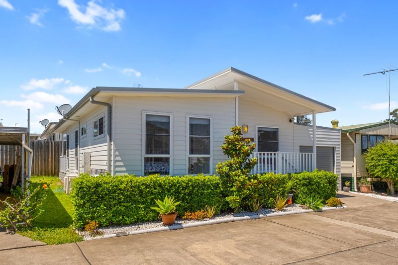 Bright Modern Home with Space for Relaxed Living