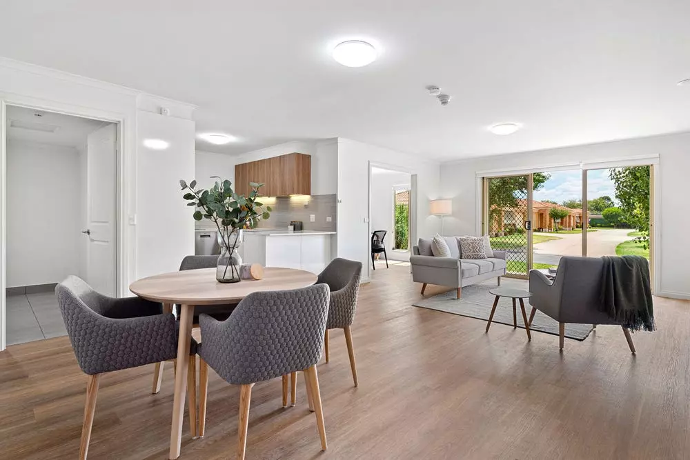 Enjoy a Low-Maintenance Retirement in a Stunning Villa!