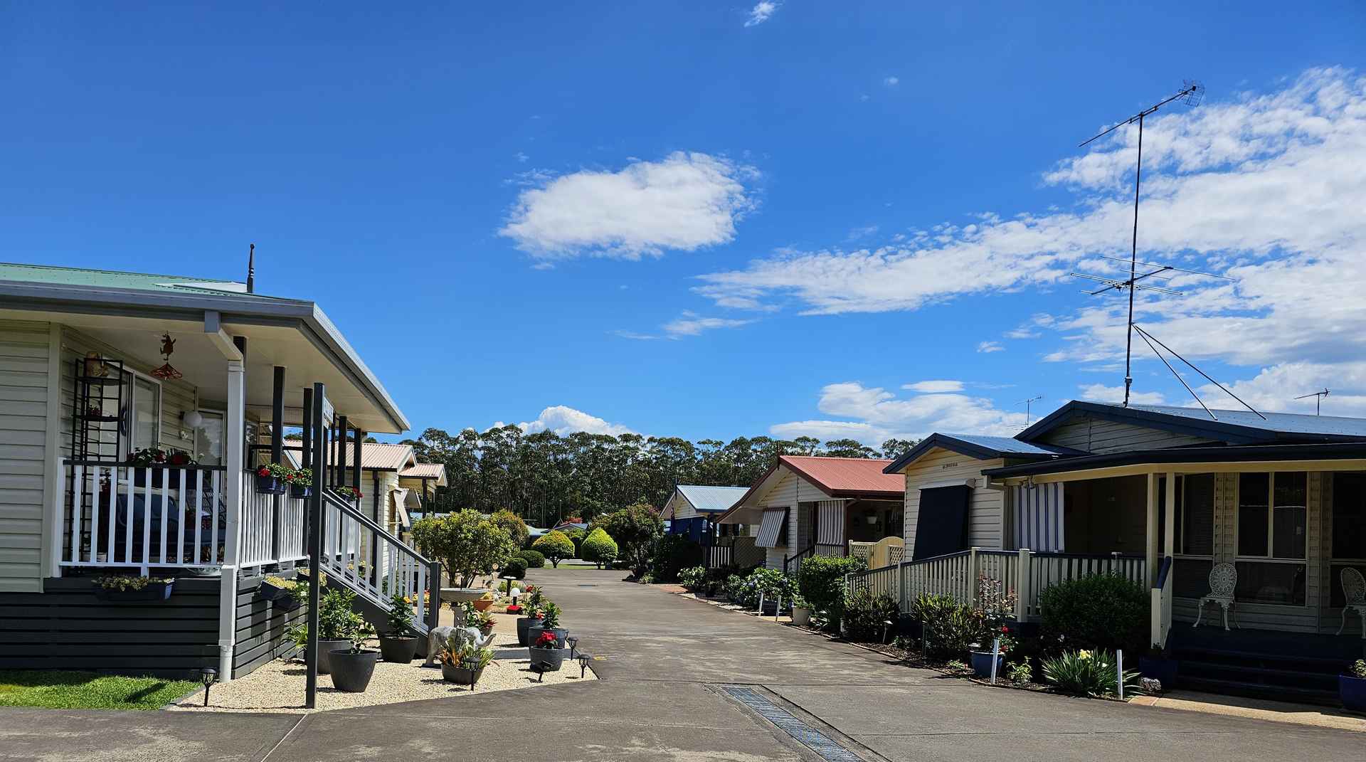 Faringdon Village - A relaxing lifestyle in a friendly over 55’s lifestyle community 