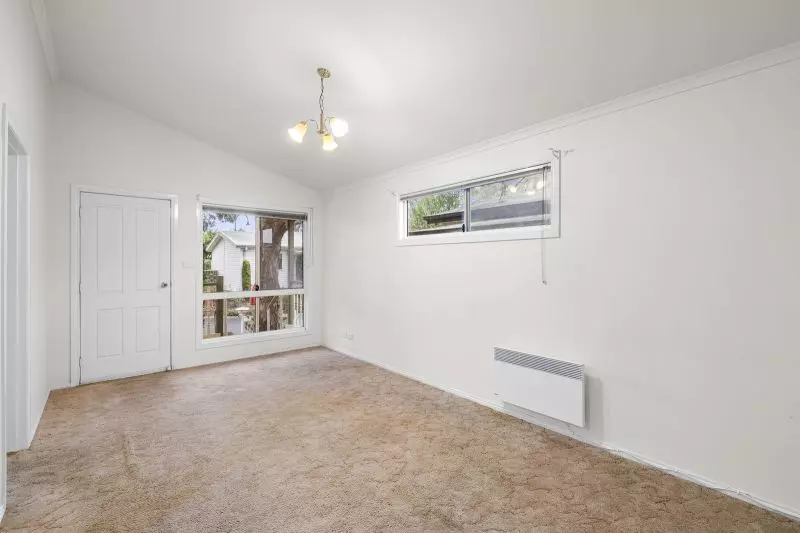 Close to Parkland – Perfect Opportunity!