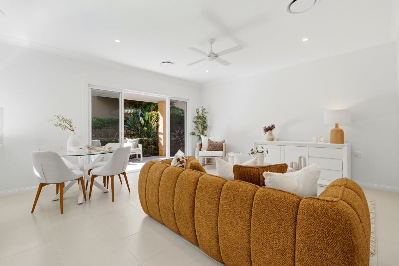 Centrally located villa with easy walk to all village facilities.