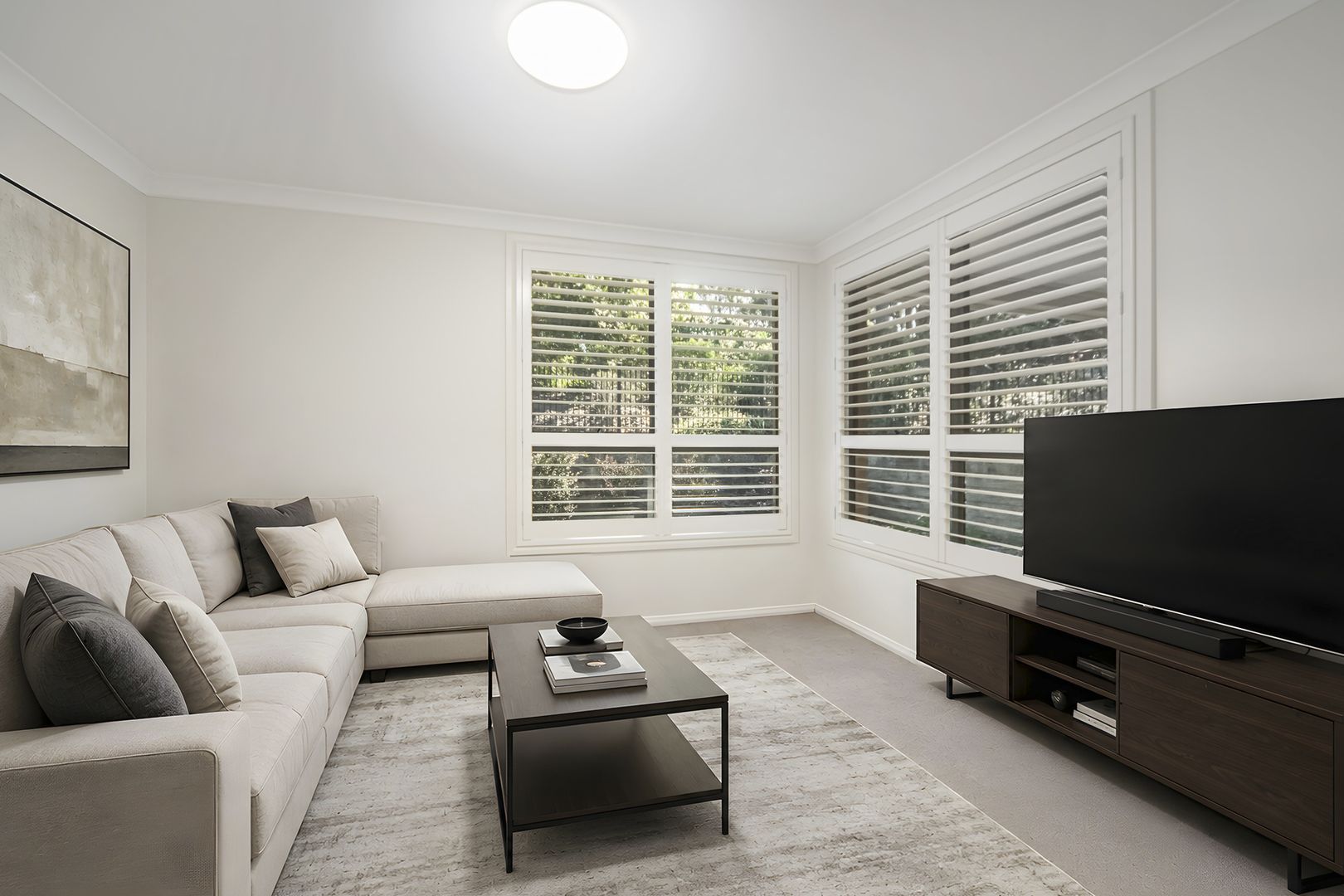 Coastal charm with flexible living and tranquil surrounds