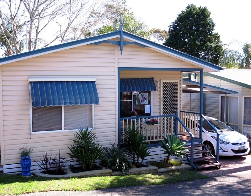 Move straight in to this like new home