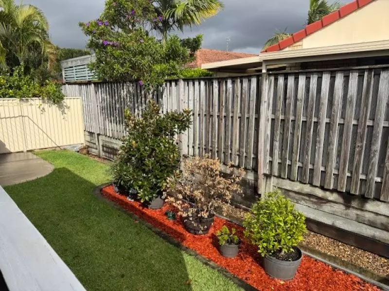 Luxurious Home with Abundant Features!