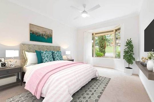 Set amongst award winning gardens