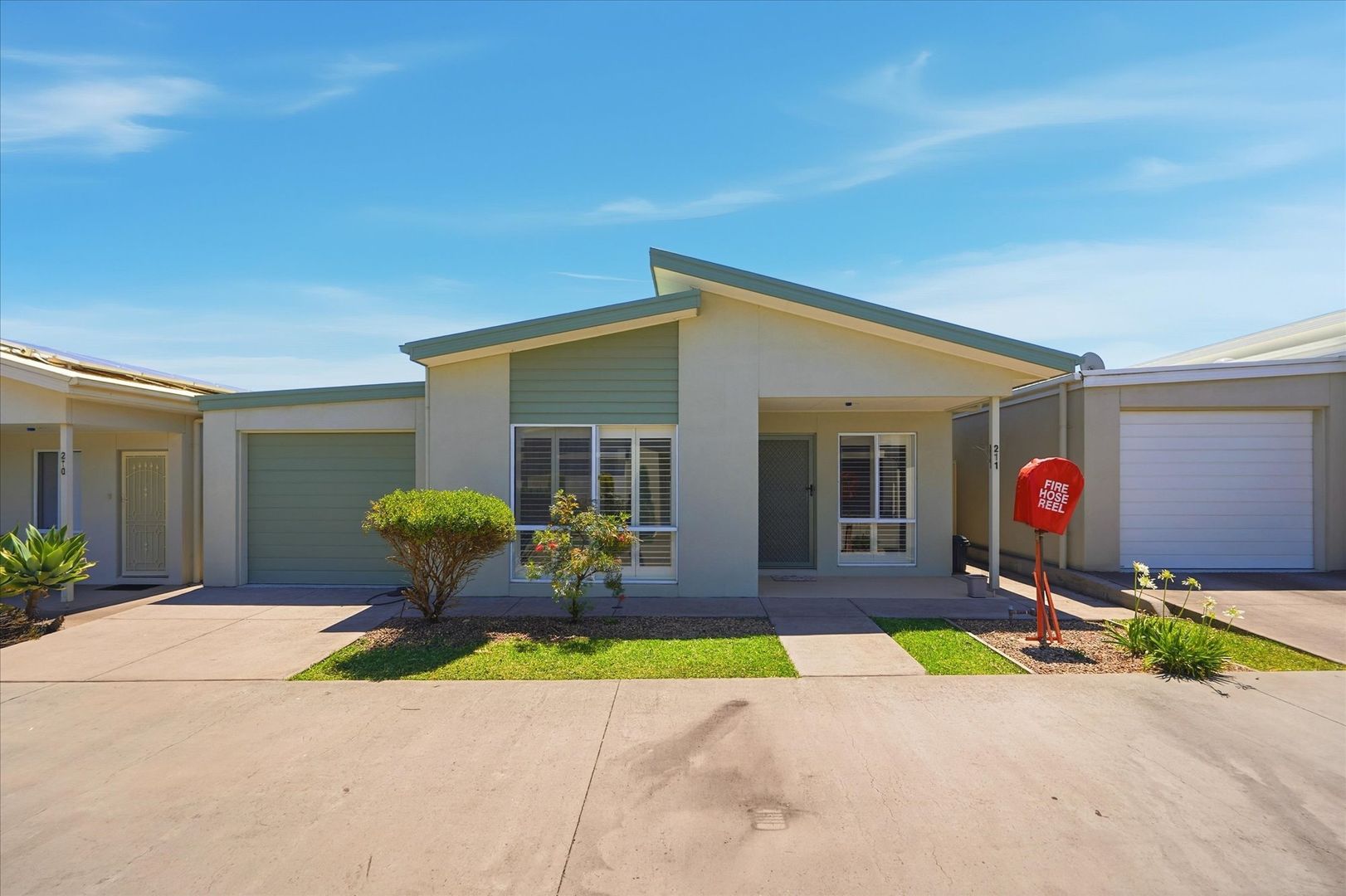 Home 211 Palm Lake Resort Truganina