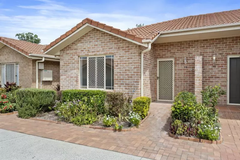 Generous 1-Bed Villa in the Heart of the Village