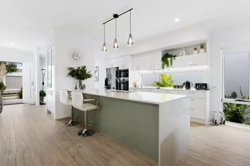 Site 198 - Established Bronte