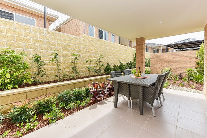 Centrally located villa with easy walk to all village facilities