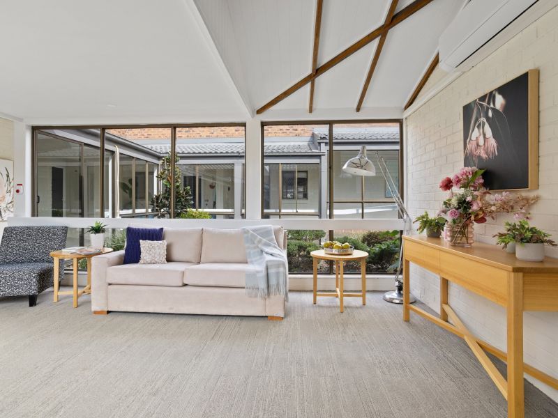 Stylish Renovation with Private Courtyard Retreat