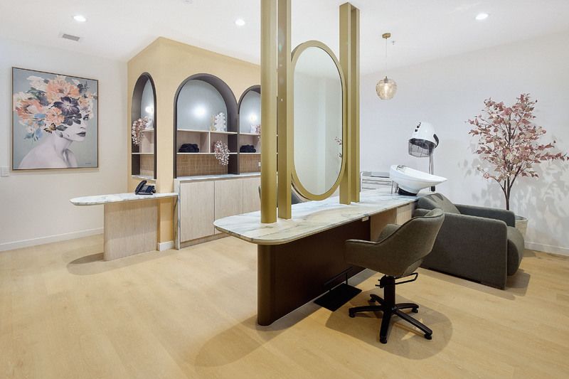 Elegant One-Bedroom Apartment 