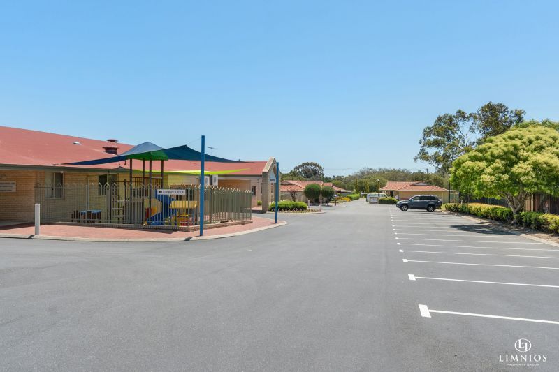 NOW SOLD!. Surprisingly Spacious Villa in a Lovely Garden Setting