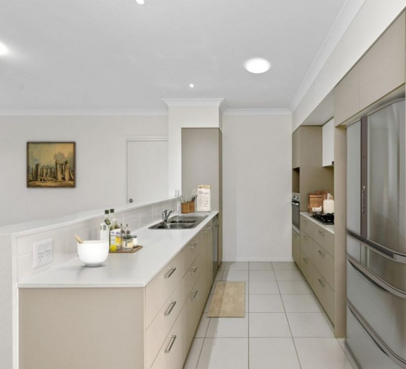 UNDER OFFER 10/1 McClintock Drive, Murrumba Downs