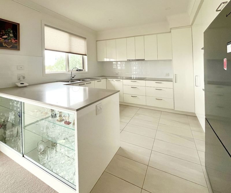 Spacious Corner Villa with Views