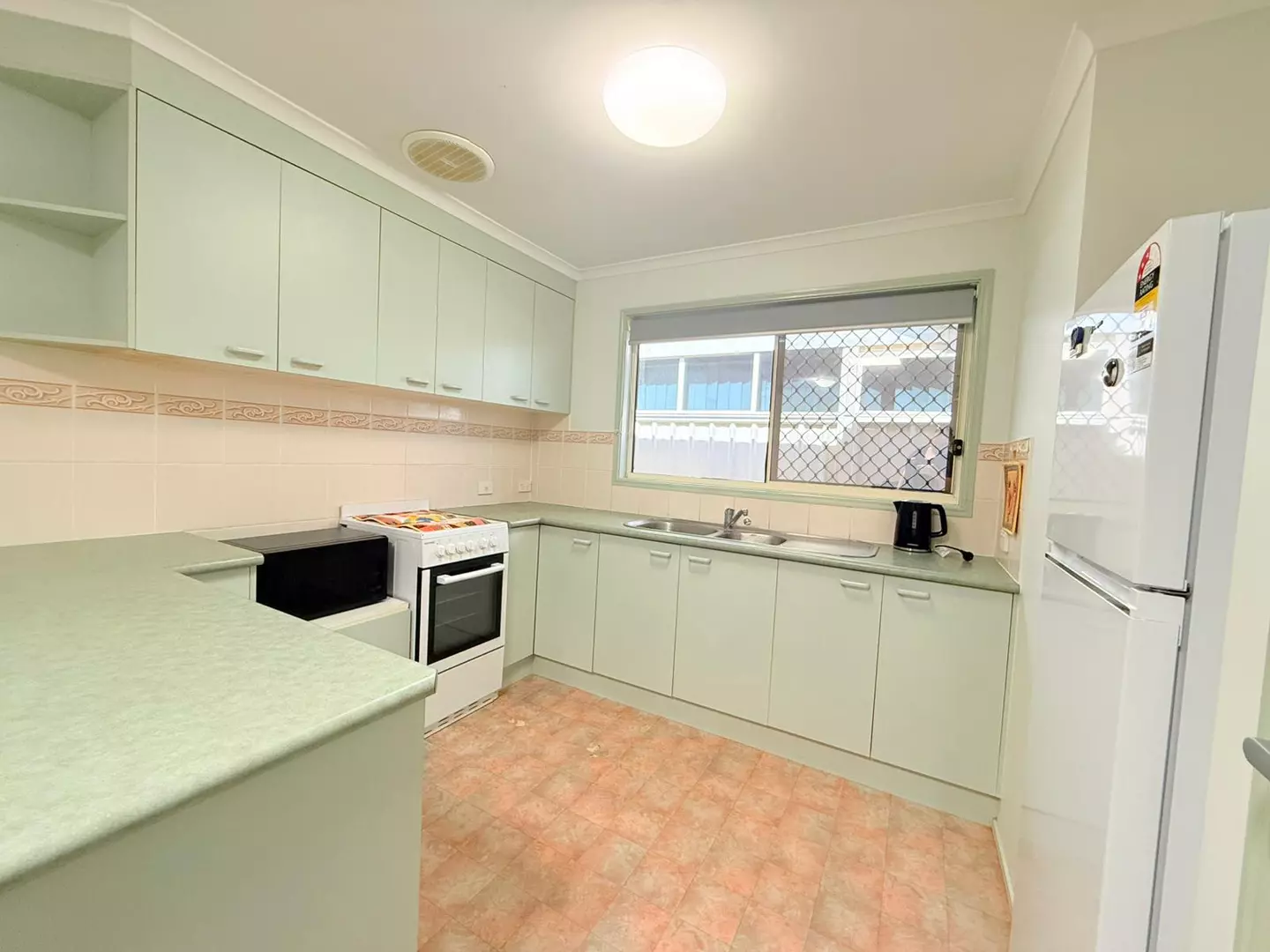 2 bedrooms + Study - Make This Your Next Home! Over 50's Gated Complex.