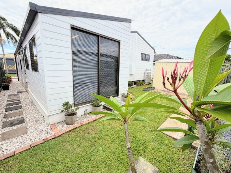 Spacious, Sunny & Set for Lifestyle!