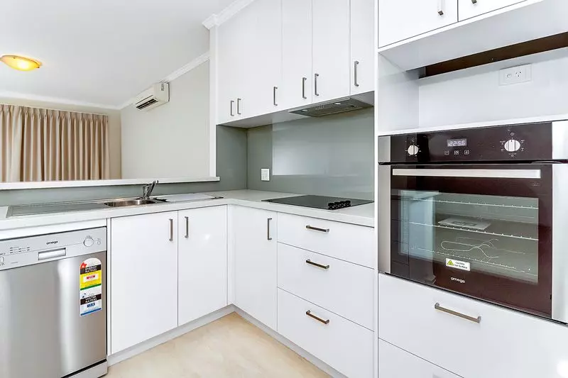 North Facing Apartment Stunning  in every way